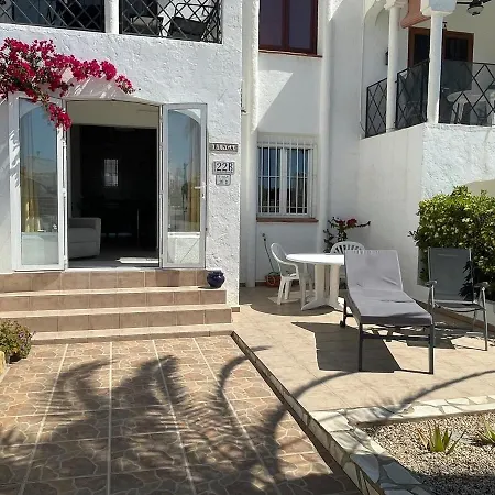 Stunning Modern 2 Bedroom Bunga With Shared Pool Ifach