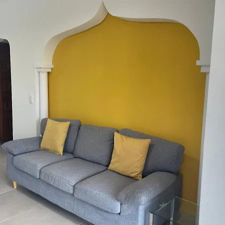 Apartment Stunning Modern 2 Bedroom Bunga With Shared Pool Ifach